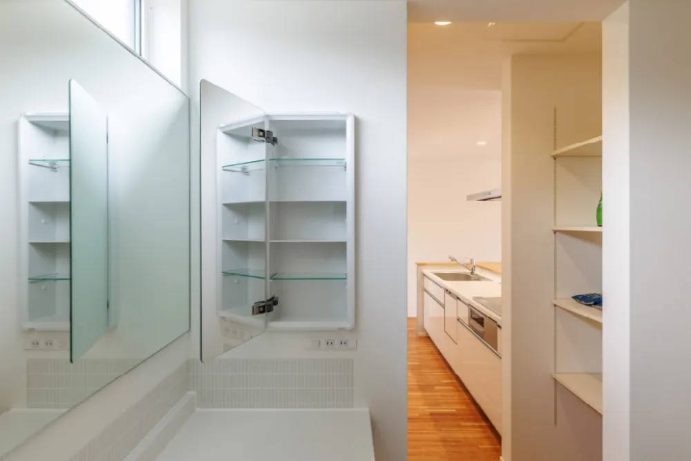 ガレージポーチのある平屋