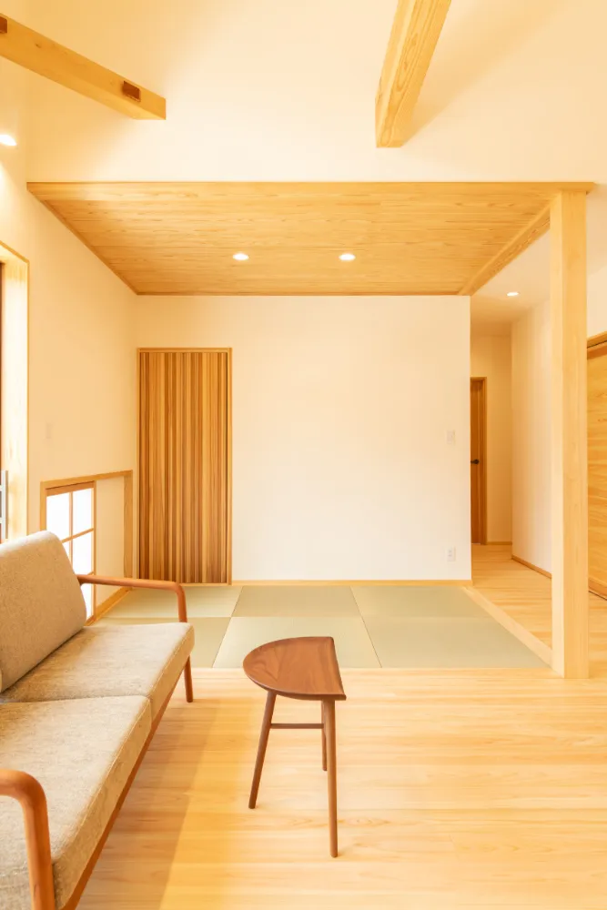 桧が香る やさしい空気の平屋