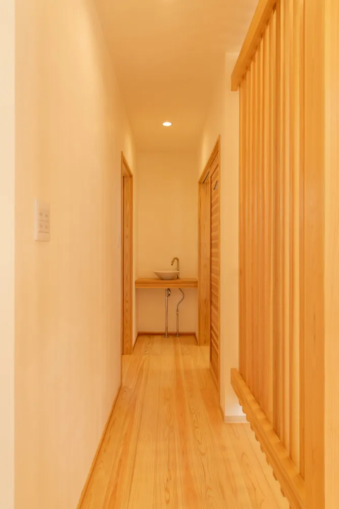 桧が香る やさしい空気の平屋