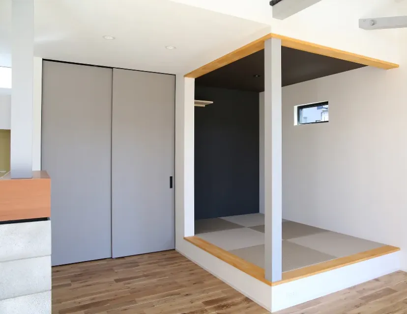 視線の抜けが、空間に余白と奥行きをつくる