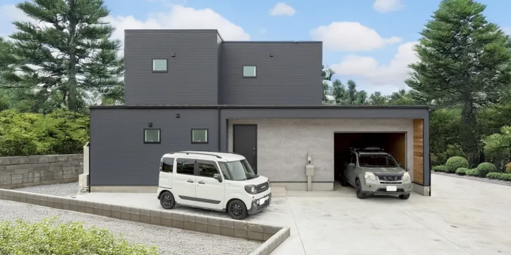 素材感のある整備基地