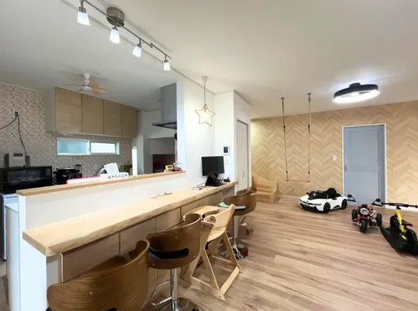 家族の時間が自然と増える、遊び心のある住まい